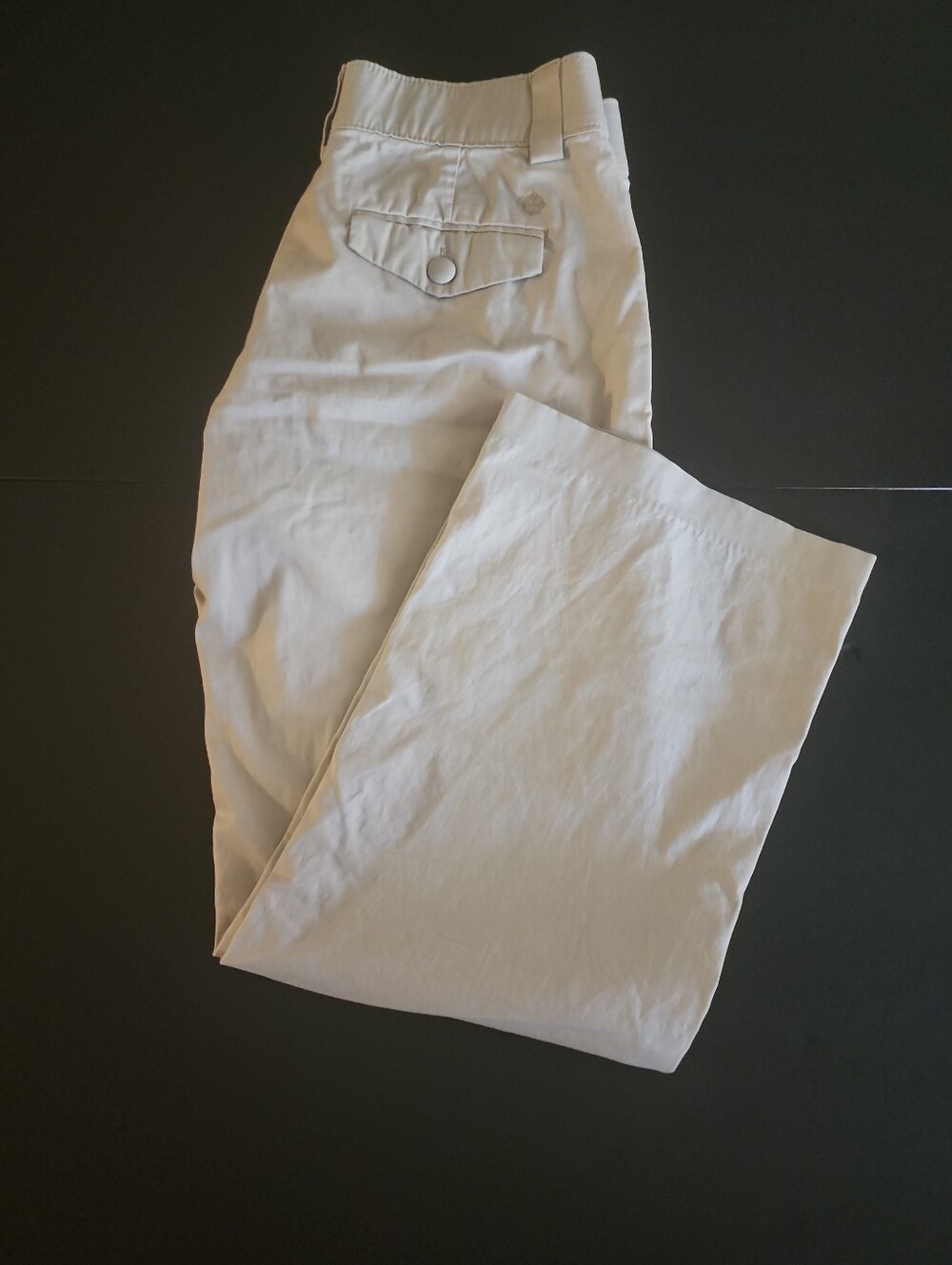 Lee Khaki?/Tan?/Beige? Color, Women Trousers, Maybe Size M, Pre own Good
